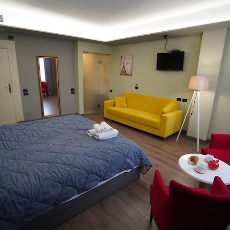 Driti Hotel Tirana Albania Esterno foto