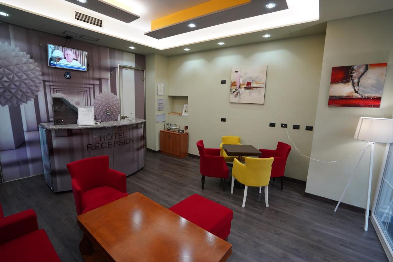 Driti Hotel Tirana Albania Esterno foto