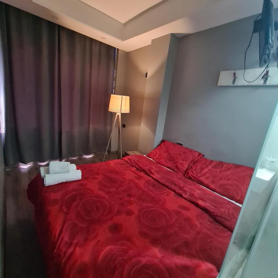 Driti Hotel Tirana Albania Esterno foto
