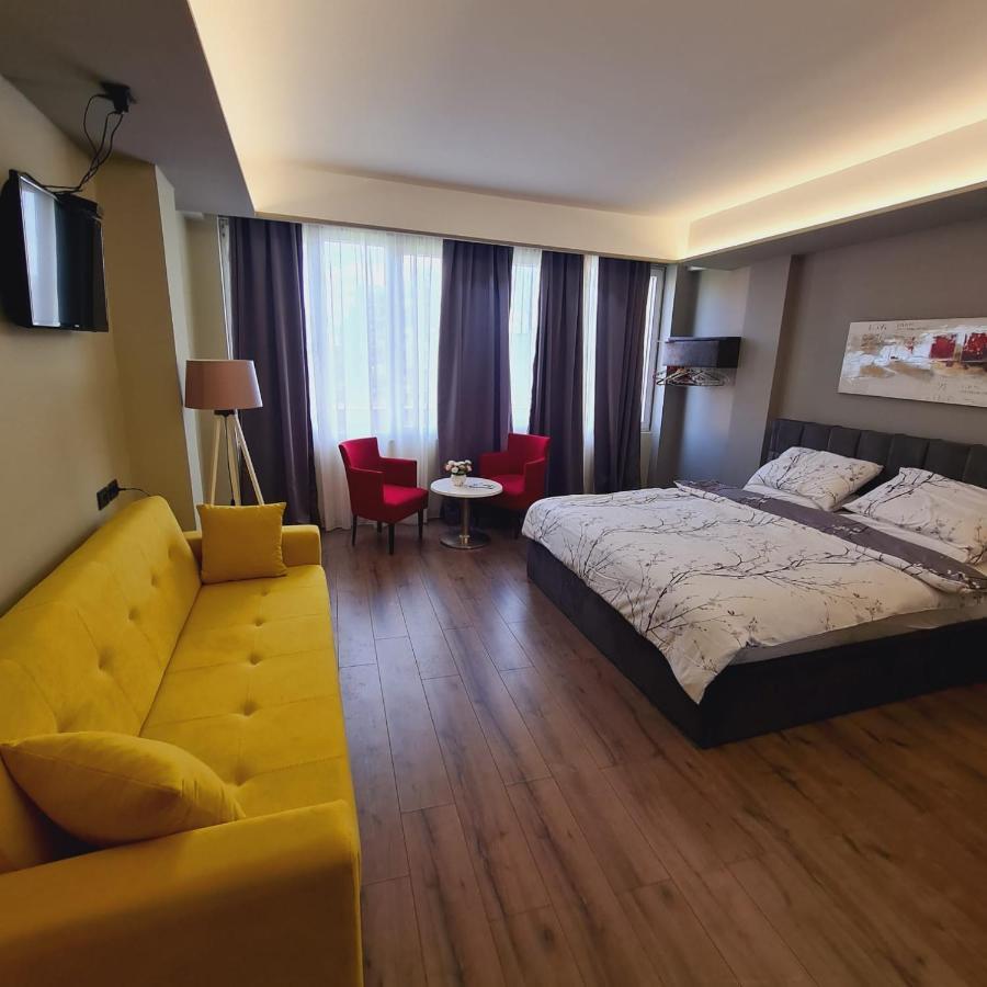 Driti Hotel Tirana Albania Esterno foto